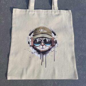 Schoudertas écru -kattenkopje met pet en hoofdtelefoon